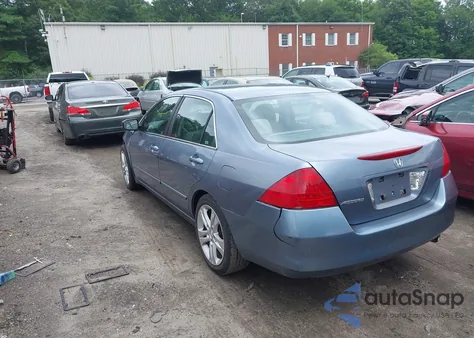 2007 Honda Accord 2.4 Ex from USA, damaged, VIN 1HGCM56717A054397